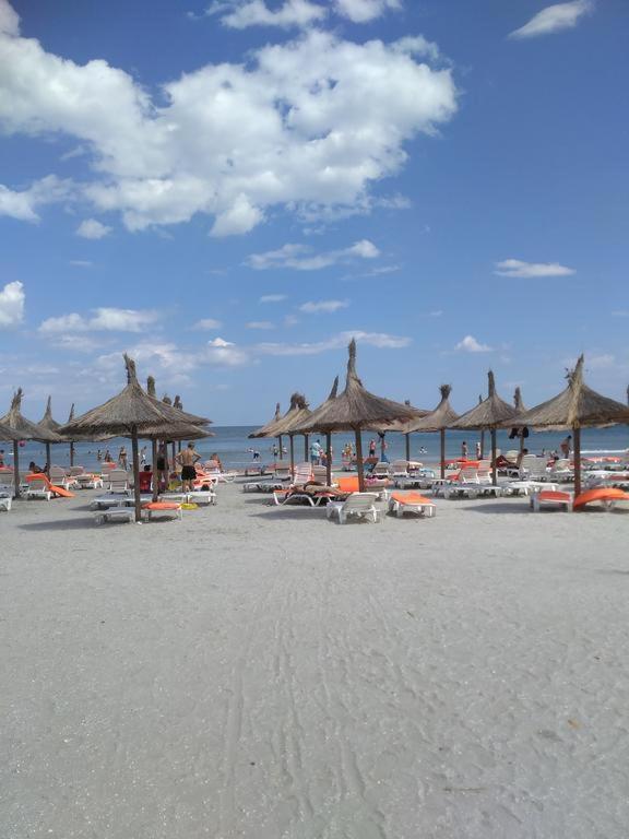 E&E Mamaia Nord Apartamento Năvodari Exterior foto